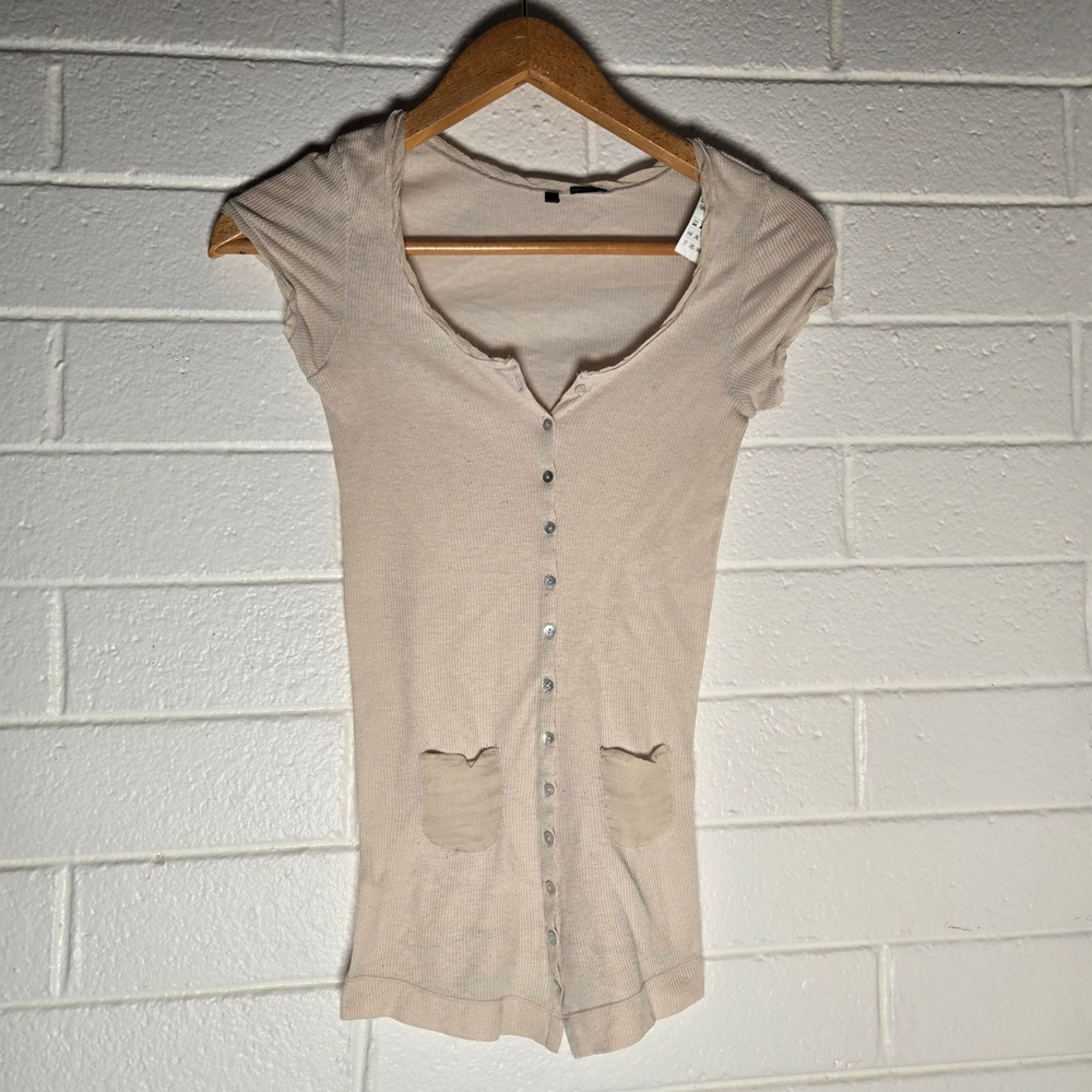 Vtg Y2K United Colors of Benetton Womens Ribbed Top Baby Tee Button XS Preppy